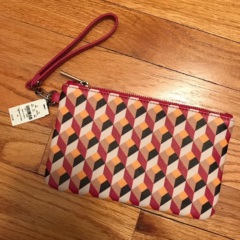 Geometric Patterned Wristlet